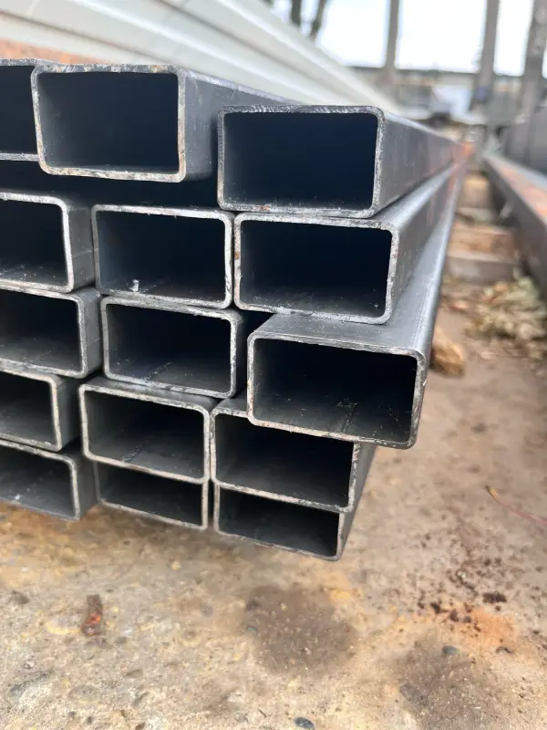 Труба профильная 60*40*3