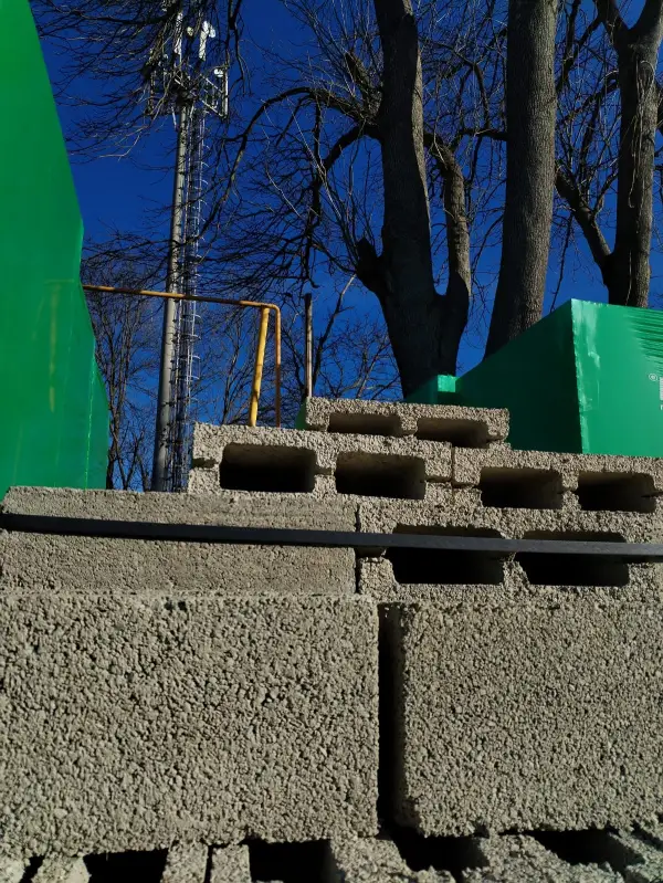 Шлакоблок 40*20*12 перегородочный